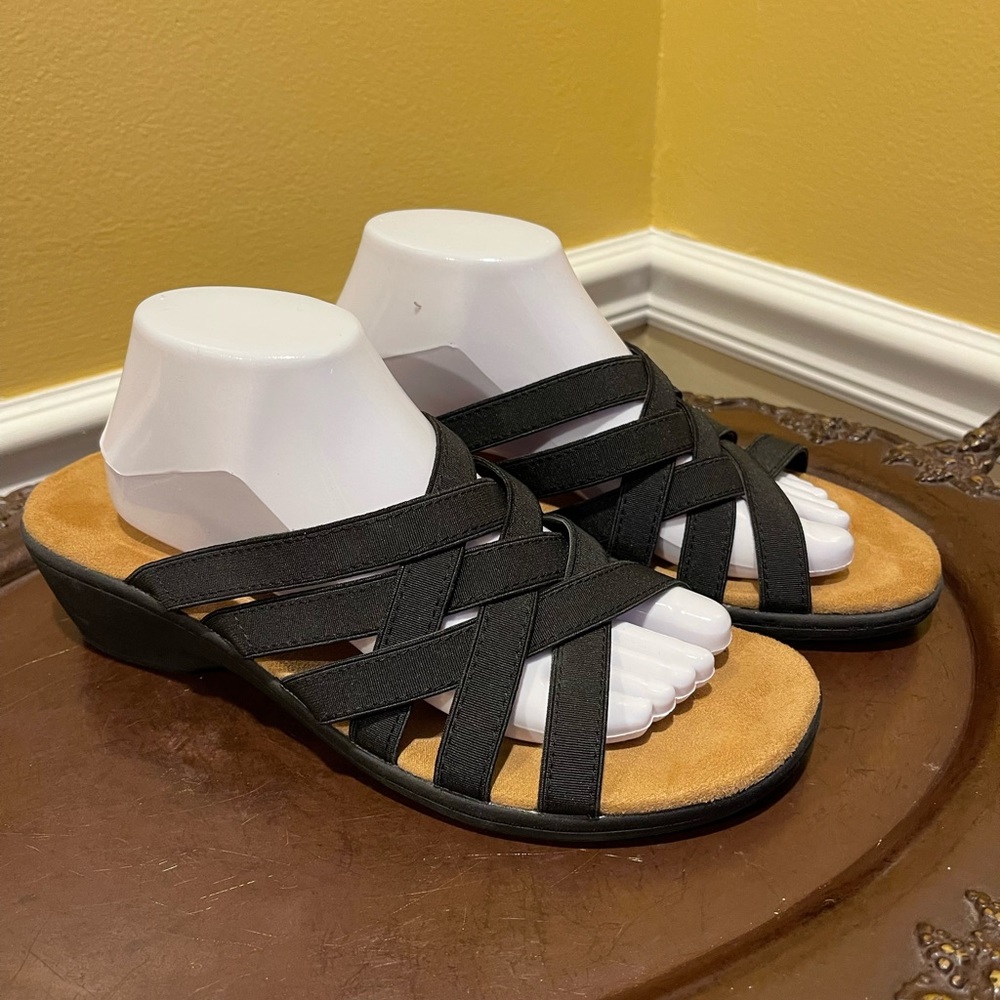 Women’s St Johns Bay Sandals - Picture 2 of 8